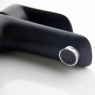 Pesuallashana Bathlife Pärla, Mattamusta