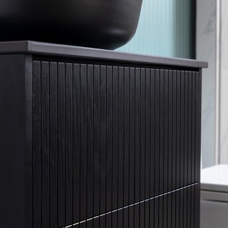 Allaskaappibathlife Förtjust 100 Musta