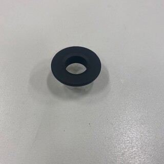 Pesualtaan Ylivuotosuojan Koristerengasa Musta